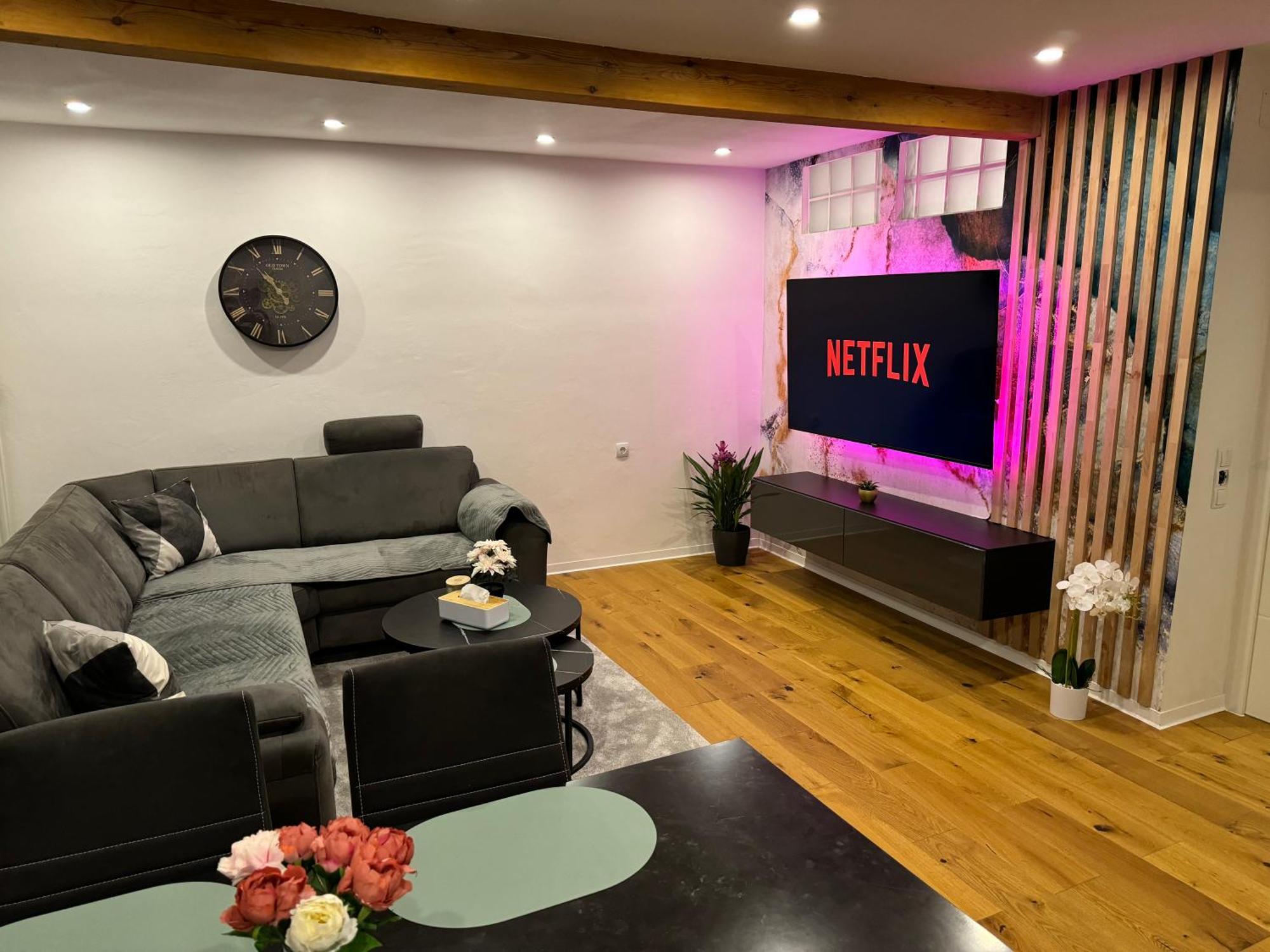Best Central Apartment - Am Marktplatz - Up To 5 - Next To Frankfurt And Hanau - Coffee And Snacks - Netflix, Prime, Disney Nidderau المظهر الخارجي الصورة